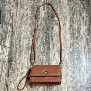 Bueno Tan Crossbody Bag with Adjustable Strap